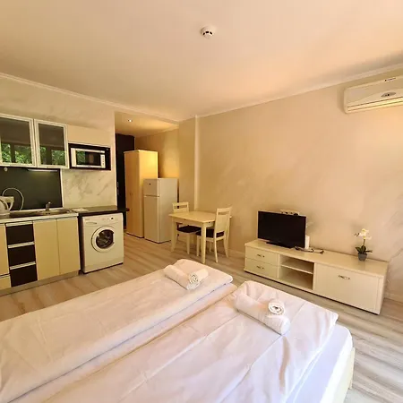 Apartment 506 *